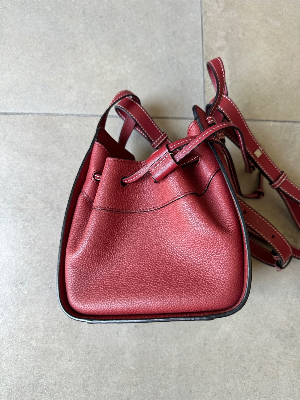 Loewe Authentic Burgundy Garnet Pebbled Leather Mini Hammock Crossbody - Picture 6 of 11